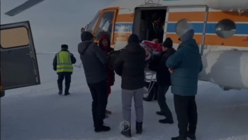 Фотография к новости: ТЖМ тікұшағы пациентті шұғыл түрде медициналық мекемеге жеткізді