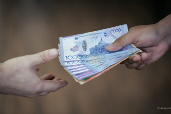 Фотография к новости: Тоқаев: Жемқорлықтан аулақ болуды балалардың құлағына жастайынан құйған жөн