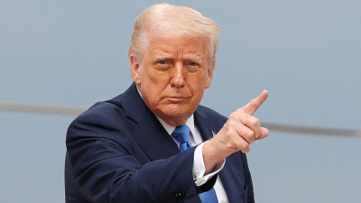 АҚШ баж салығынан 600 млрд доллардан астам пайда тапты – Трамп