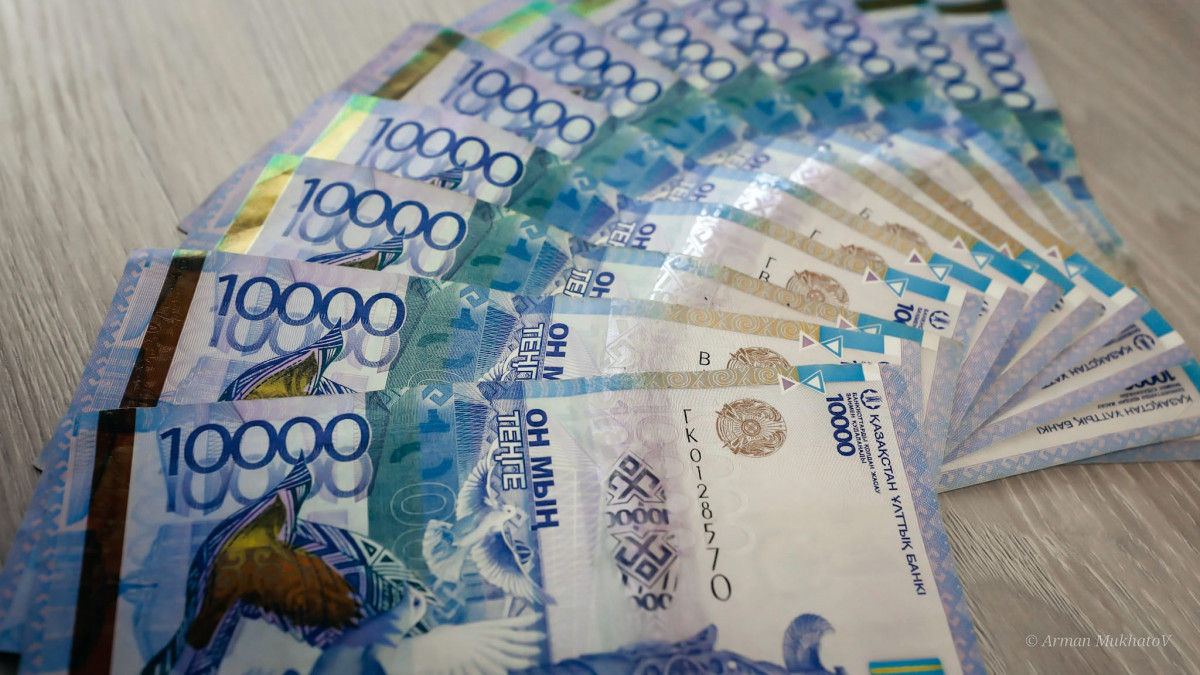  Арман Мухатов  - архив