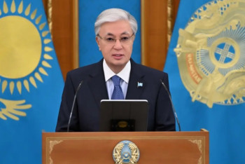 Мемлекет басшысы Рождество мерекесімен құттықтады