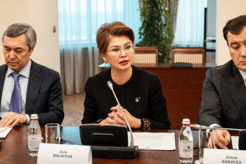 Фотография к новости: Аида Балаева Түркі сауда-өнеркәсіп палаталары одағының 3-ші Бас Ассамблеясына қатысушылармен кездесті