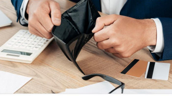 Фотография к новости: Қазақстандықтардың несиелері кешіріліп жатқаны рас па?