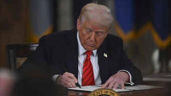 Фотография к новости: Трамп венесуэлалық мұнайдан түсетін табысты қорғау туралы жарлыққа қол қойды