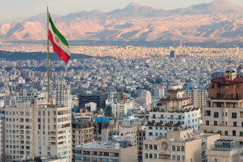 Фотография к новости: Иран АҚШ пен Израильге әскери шабуыл туралы ескертті