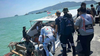 Фотография к новости: Қазақстандық туристер мінген катер Пхукет жағалауында суға батты