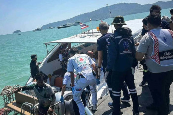 Фотография к новости: Қазақстандық туристер мінген катер Пхукет жағалауында суға батты
