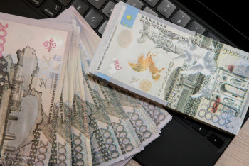 Фотография к новости: Қазақстан Үкіметі бюджеттен 240 млрд теңге бөледі: Қаржы қай салаға жұмсалады?