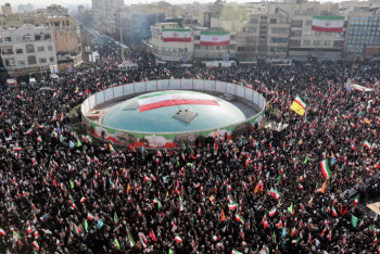 Фотография к новости: Ирандағы наразылықта 2500-ден астам адам қаза тапты – БАҚ