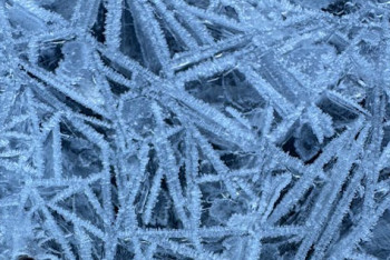 "40 градус аяз". Ертең елдің басым бөлігінде дауылды ескерту жарияланды