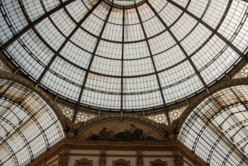 Луврдан ұрланған зергерлік бұйымдар гараждан табылды