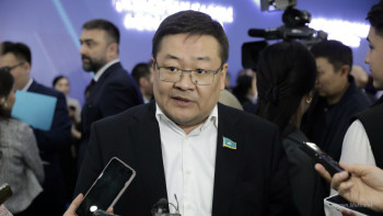 Фотография к новости: КҚК терминалына дрон шабуылы: Айдос Сарым Шевронмен келіссөз жүргізуді ұсынды