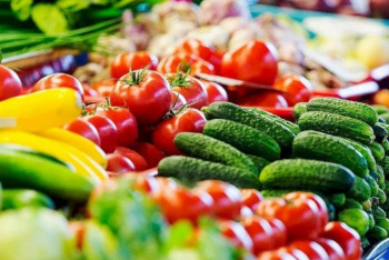 Фотография к новости: Дәмді әрі арзан: Демалыс күндері Астанада фермерлік жәрмеңке өтеді