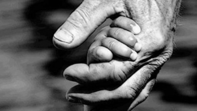 Астанада шөбересін зорлаған 82 жастағы ер адам 20 жылға сотталды