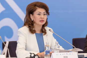 Фотография к новости: Аида Балаева: Білім мен медицинадағы қаржыландыру жүйесі әділ әрі ашық болуға тиіс