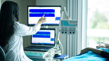 Фотография к новости: Қосшы қаласында бір ауысымда 1000 адамды қабылдауға арналған емхана ашылды