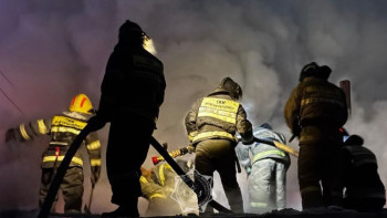 Фотография к новости: "200 шаршы метр": Астанада тұрғын үй өртенді