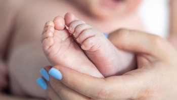 Фотография к новости: Атырауда салмағы 5,8 келі болатын алып сәби дүниеге келді