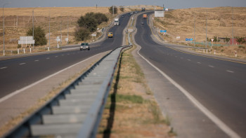 Фотография к новости: Қазақстанның барлық автожолында мобильді байланыс пайда болмақ