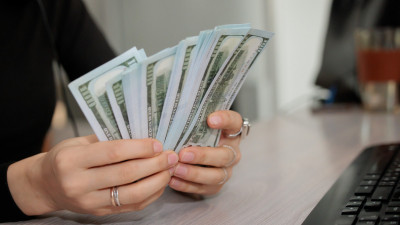 Елімізде доллар тағы да арзандады