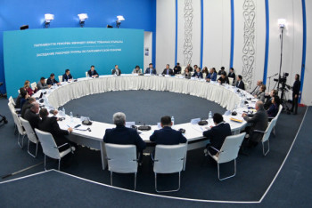 Фотография к новости: Жаңа Парламент 5 жылға сайланады