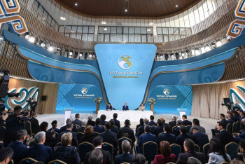 Фотография к новости: Мемлекет басшысының қатысуымен Ұлттық құрылтайдың отырысы басталды