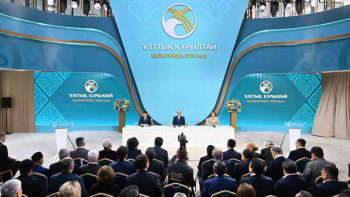 Фотография к новости: Парламент "Құрылтай" атанса не өзгереді?