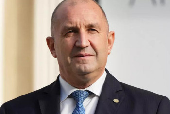 Саяси дағдарыс: Болгария президенті қызметінен кетуге шешім қабылдады