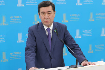 Фотография к новости: Парламент реформасы саяси жүйені қайта қарауға жол ашып отыр – Қошанов