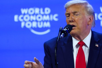 Трамп Давоста Гренландияны күшпен басып алмайтынын мәлімдеді