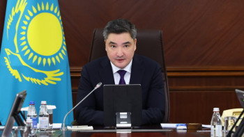 Фотография к новости: Дәстүрлі құндылықтарды қорғауды күшейтеміз – Олжас Бектенов