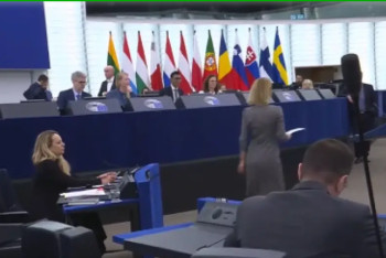 Фотография к новости: Давостағы кездесулер: Трамп Гренландиядан бас тартпай отыр, Еуропа ықтимал жауапты талқылауда