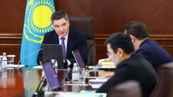 Фотография к новости: Миллиардтар қайда кетті? Үкімет МӘМС-ті тексеруге кірісті