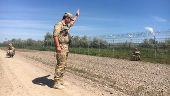 Фотография к новости: Депутат шекара белдеуін қайта қарауға шақырды