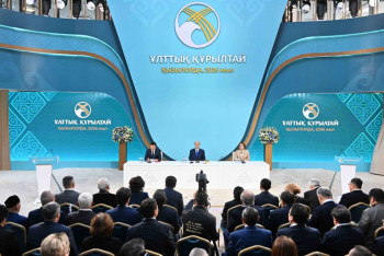 Фотография к новости: Халықаралық журналист Қазақстандағы реформаларға баға берді