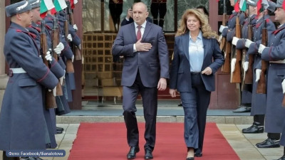 Болгарияда алғаш рет әйел адам президент болып сайланды