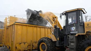 Фотография к новости: Алматы әкімі қар ерітетін инфрақұрылымдық нысанды аралап көрді