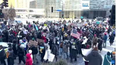 Миннеаполисте мыңдаған адам Трамптың иммиграциялық репрессиясына қарсы наразылыққа шықты