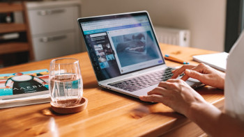 Фотография к новости: Қазақстанда суррогат аналардың шетел азаматтарына бала туып беруіне тыйым салынады