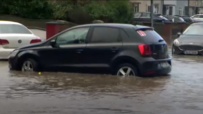 Ирландияда "Чандра" дауылы су тасқынына себеп болды