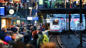 Фотография к новости: Гамбургтағы шабуыл: 15 адам жарақат алды, әйел психиатриялық ауруханаға жіберілді