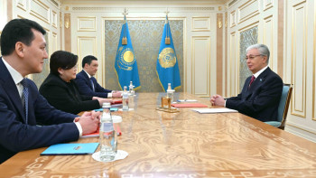 Фотография к новости: Конституция қайта жазыла ма? Президент комиссия жұмысына баға берді