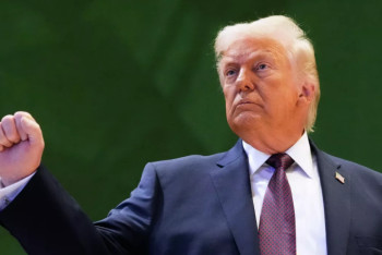 Фотография к новости: Трамп Оңтүстік Кореядан импортқа тарифті 25%-ға дейін көтерді