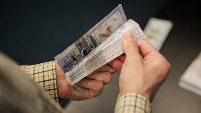 «7-20-25» бағдарламасы: Алаяқ Instagram арқылы 25 адамға «баспана әперемін» деп алдап соқты