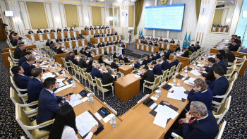 Фотография к новости: Мұрат Әбенов: Бір азаматтың сөз еркіндігі басқа адамның құқығын бұзбау керек