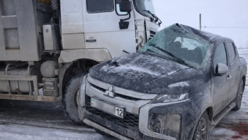 Фотография к новости: Жаңаөзен маңында екі көлік соқтығысып, бір жолаушы мерт болды