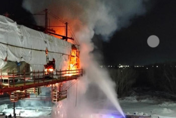 Павлодарда салынып жатқан көпір өртенді