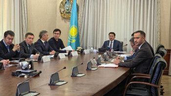 Фотография к новости: "Қолжетімді интернет": байланыс саласындағы негізгі жобалар талқыланды