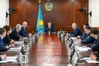 Фотография к новости: Бектенов ескертті: Жалған әрі бұрмаланған ақпараттарға жол берілмейді