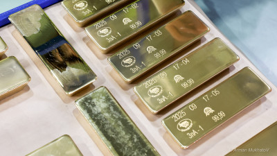 "40 жылда болмаған жағдай": Алтын мен күміс күрт құлдырады